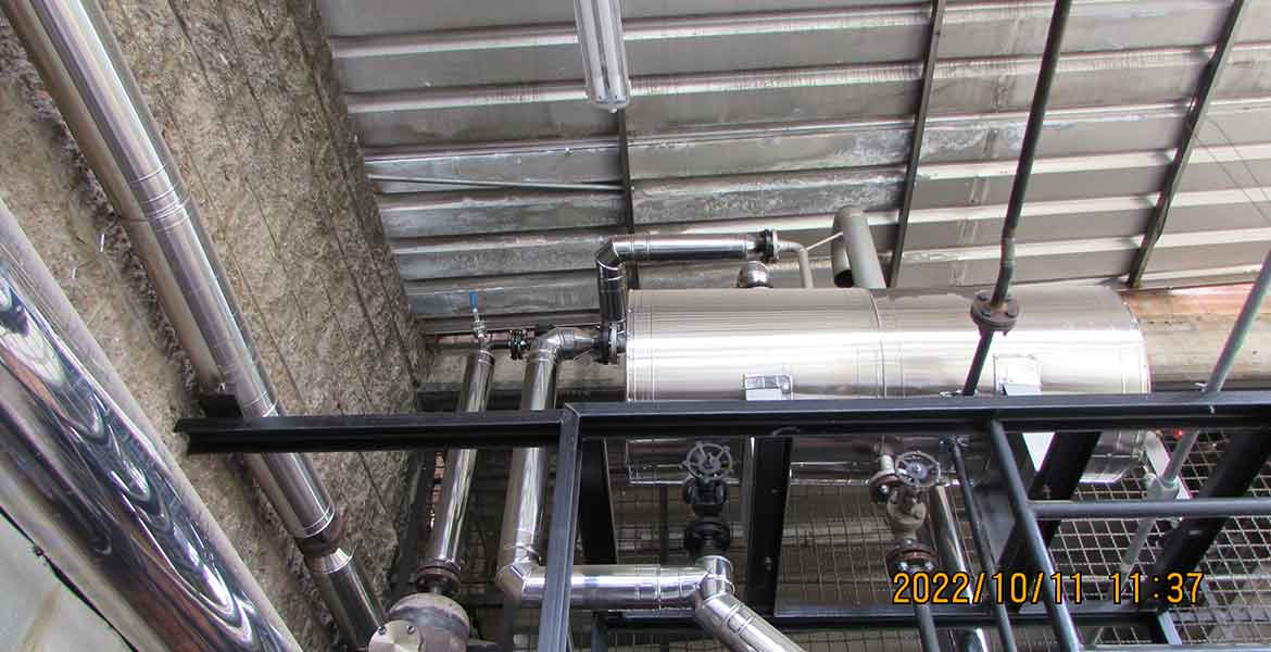 Aislamiento térmico de tuberías para frio, calor. Aislamiento térmico de tanques, equipos, chimeneas.