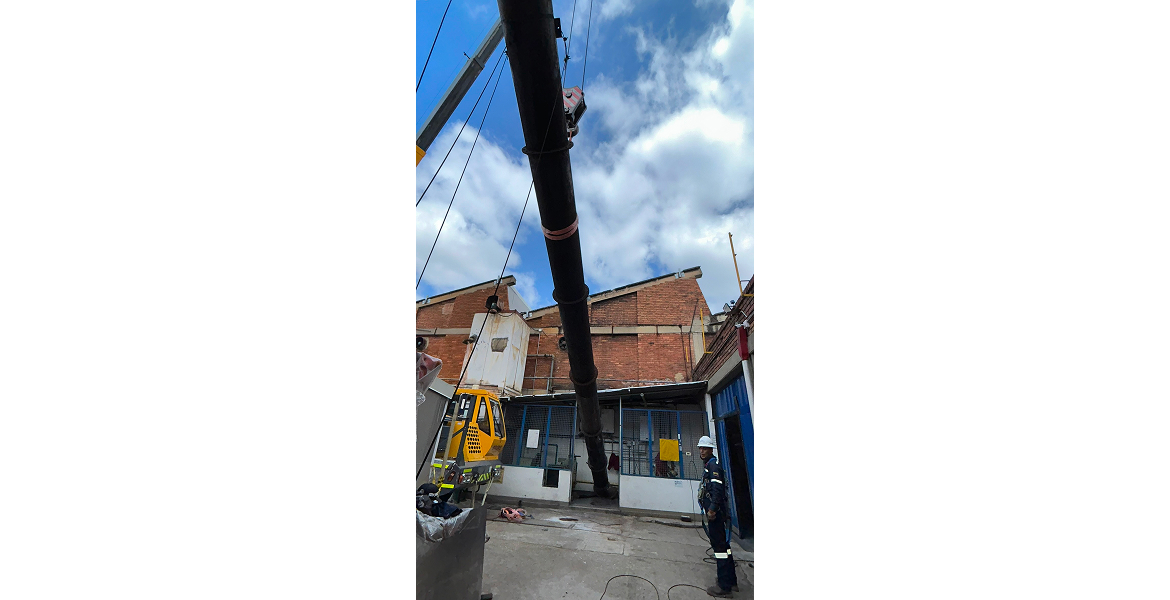Desmontaje, traslados, izajes, traslado de plantas industriales.