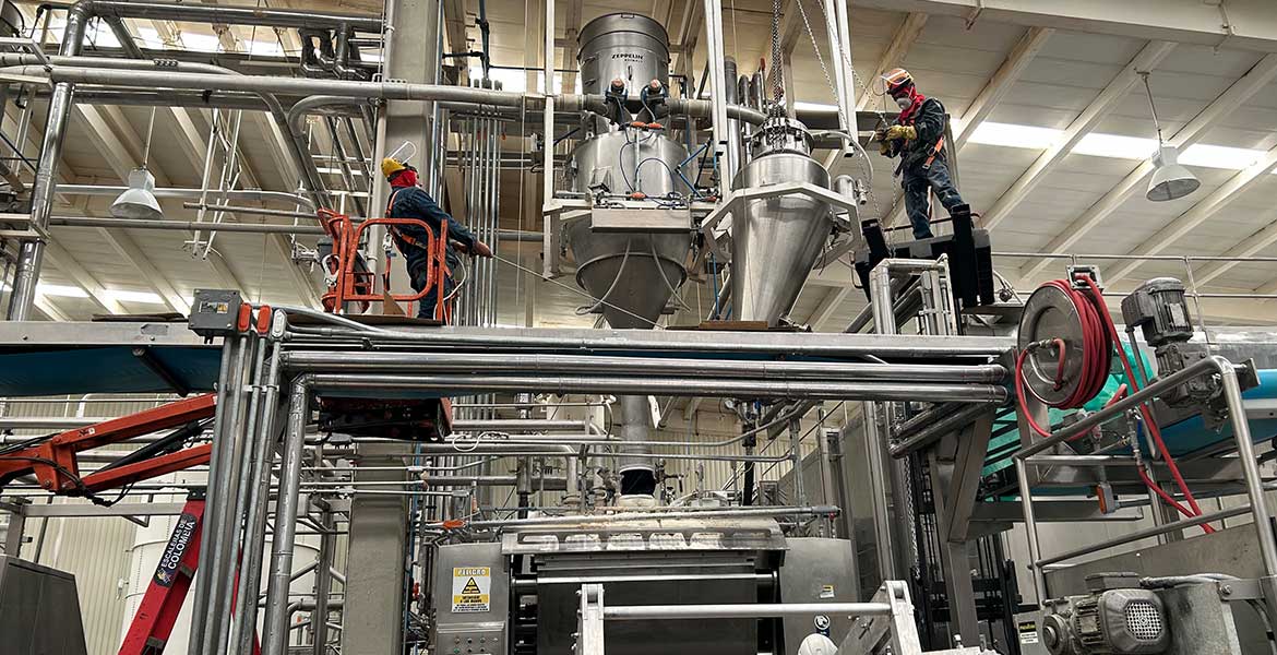 Servicio de mantenimiento mecanico preventivo, correctivo, reparaciones,
                                            adecuaciones. Servicio de torno, fresadora, prensa hidráulica.