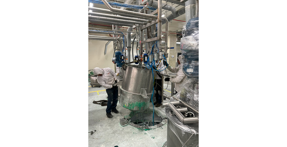 Servicio de mantenimiento mecanico preventivo, correctivo, reparaciones,
                                            adecuaciones. Servicio de torno, fresadora, prensa hidráulica.