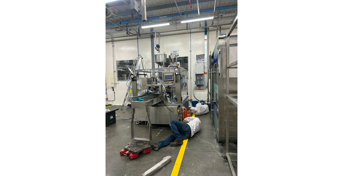 Servicio de mantenimiento mecanico preventivo, correctivo, reparaciones,
                                            adecuaciones. Servicio de torno, fresadora, prensa hidráulica.
