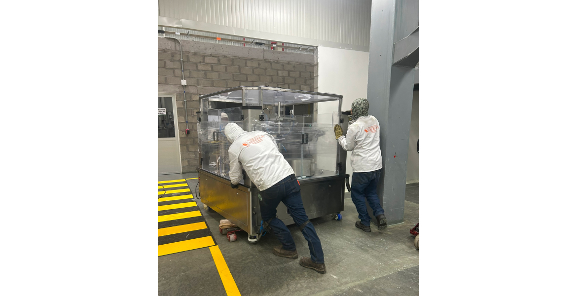 Servicio de mantenimiento mecanico preventivo, correctivo, reparaciones,
                                            adecuaciones. Servicio de torno, fresadora, prensa hidráulica.